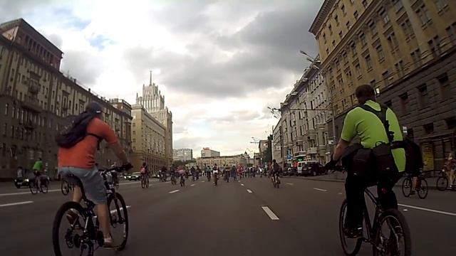 Московский велопарад-2015 ч.5/5 смотреть онлайн
