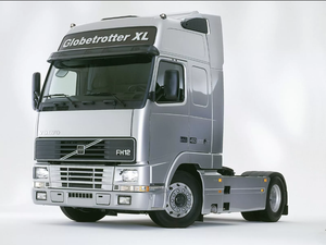 VOLVO FH 12  антифриз в масле