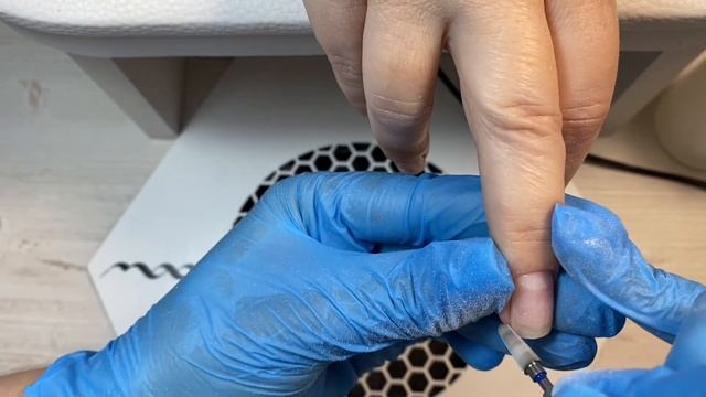 Перестань делать гель-лак и у твоих клиентов не будет отслоек и сколов/ укрепление ногтей гелем смотреть онлайн