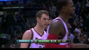 Jon Leuer dunks on Anthony Tolliver