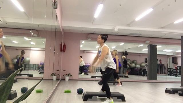 Разминка. Степ - семинар SuperFitness. Обучение фитнес инструкторов. смотреть онлайн