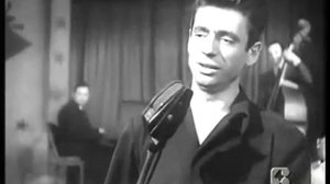 Yves Montand - Les Feuilles mortes (1951)
Ив Монтан Осенние листья. Ив Монтан - Опавшие листья