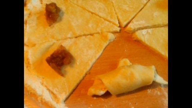 Рогалики.Вкусная выпечка по простому рецепту.