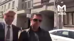 Сергей Жигарев - ударил журналиста на выходе из полиции.