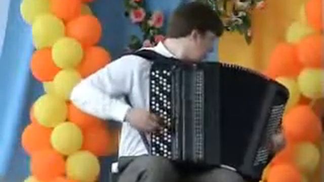 Талантище! Вивальди на аккордеоне!!! смотреть онлайн