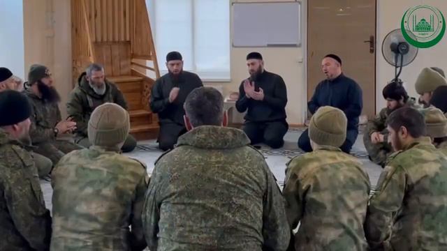 делегация ДУМ ЧР посетила Мелитополь  где в джумаа-мечети "аль-Рахман" был проведен пятничный намаз смотреть онлайн