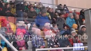 Показательные выступления юных фигуристов