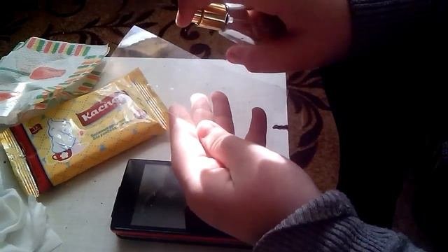Как наклеить. Плёнку на экран без пузырьков