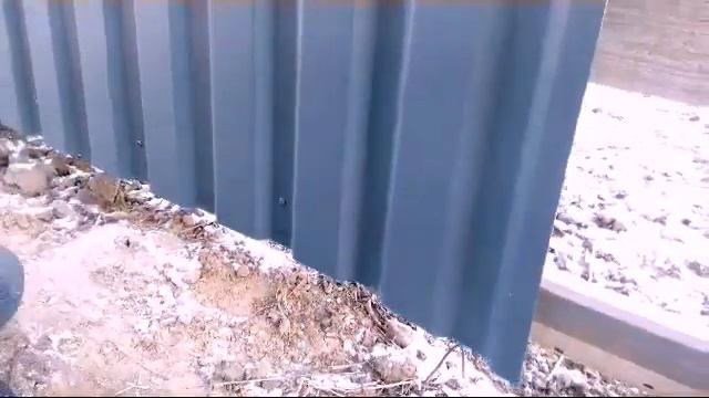 Забор для дома своими руками из профнастила смотреть онлайн