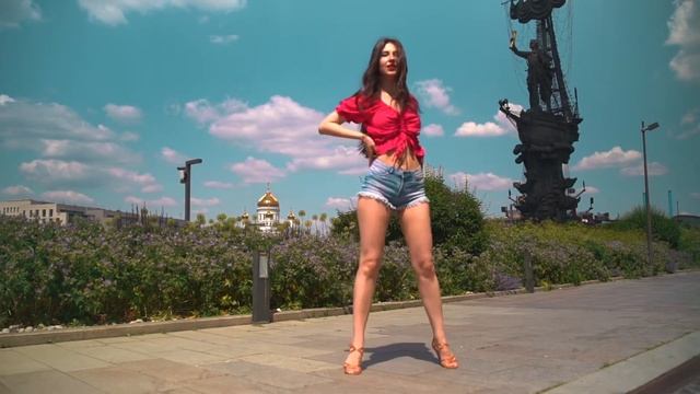 Bachata Lady Style смотреть онлайн