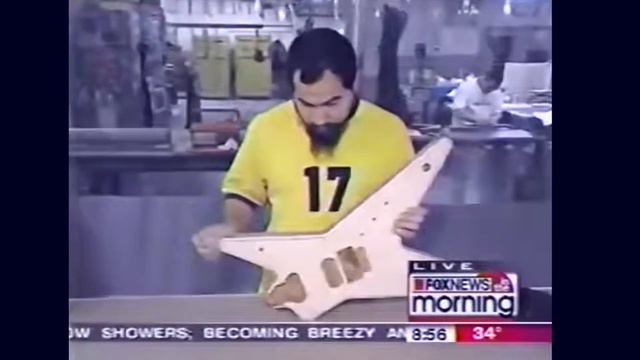 2005 Chicago Washburn guitar factory, live interview with Fox in the Morning смотреть онлайн