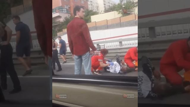 В Сочи авто сбил велосипедиста