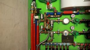 Качественная сантехника  из труб Рехау. Современный водопровод в квартире.