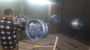 покраска литых дисков автомобильной краской под лак! в гаражных условиях.