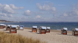 Timmendorfer Strand, Germany: Strand (Beach), Ostsee (Baltic Sea), Strandkörbe - 4K Video Photo XL