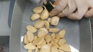 АДЖИКА ОСТРАЯ / ПРИПРАВА ИЗ ПЕРЦА И ЧЕСНОКА #приправаизперцаичеснока #остраяаджикаизперцаичеснока