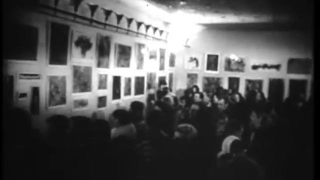 Выставка Евгения Михнова-Войтенко в ДК Дзержинского
