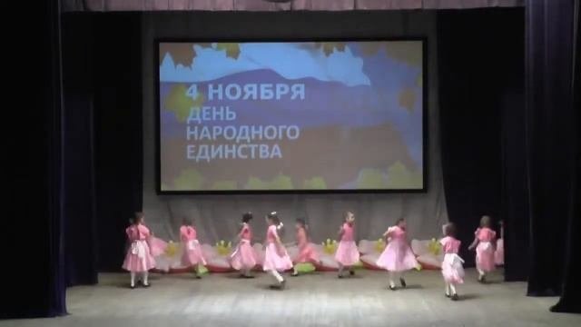 Хореографический коллектив Серпантин Танец Аист на крыше