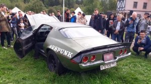 Chevrolet Camaro Z28 звук выхлопа.