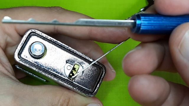 [223] Как открыть замок навесной инструментом для вскрытия замков? смотреть онлайн