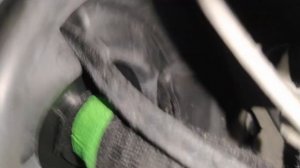 Негерметичность салона VW Touareg mk3. Течь воды в салон через уплотнитель