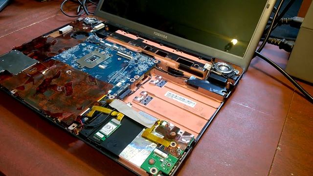 Ремонт игрового ноутбука Toshiba A300 - БИЧРЕМОНТ #7 смотреть онлайн
