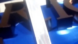 Обьемные буквы с контражурной подсветкой и индивидуальным креплением на фасаде здания