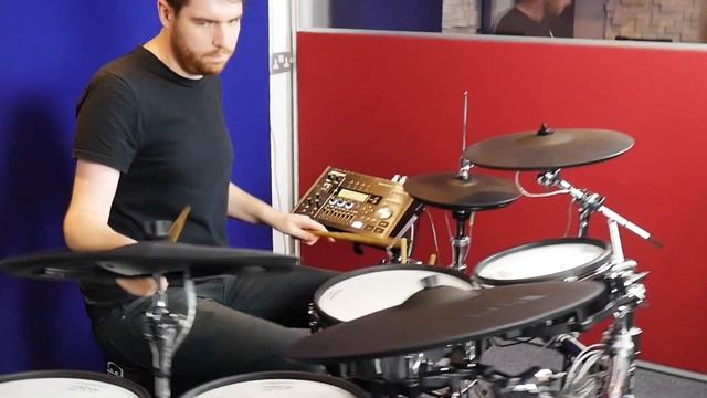 Toontrack Superior Drummer 3 - playing Drum & Bass on the Roland TD50-KV e-kit смотреть онлайн