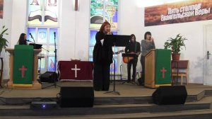 Каждый день на устах моих - это сладкое имя Иисус!( и др. песни) Поёт Лариса Фокина