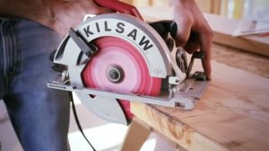 Skil lightweight Skilsaw Sidewinder circular saw