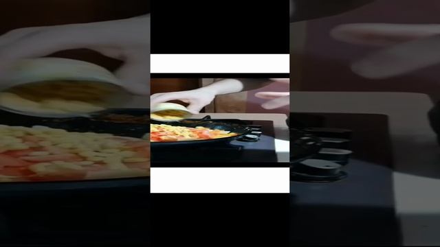 Испанская тортилья #food #еда #готовимдома #завтрак #тортилья