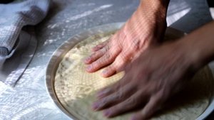 Сытная пицца с фаршем!