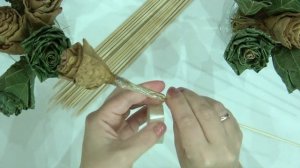Букет роз из листьев своими руками, осенний букет, как упаковать букет, подарок своими руками