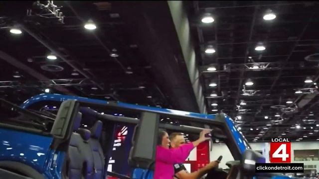 What to know about North American International Auto Show as it shifts gears dramatically. смотреть онлайн