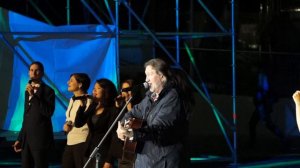 Олег Митяев в "Артеке". Как здорово, что все мы здесь, сегодня собрались.