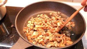 Грибная Подлива Из Белых Грибов ! Остальное Заморозили На Зиму