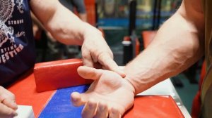 САРЫЧЕВ ПРОТИВ ЦЫПЛЕНКОВА / АРМРЕСТЛИНГ