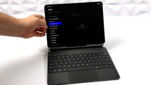 JingPad A1 First look World's FIRST Consumer-level ARM-based Linux Tablet