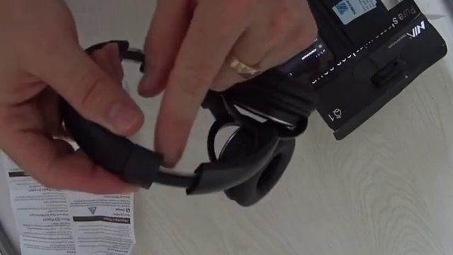 Беспроводные наушники Bluetooth Стерео Q1 смотреть онлайн