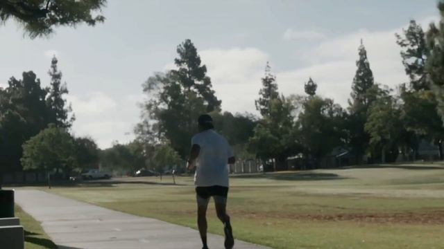 ТОП-5: Лучшие кроссовки для бега 2024 смотреть онлайн