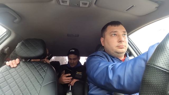ЯНДЕКС ТАКСИ И ЕГО ПАССАЖИРЫ/ТАКСИ ЕКАТЕРИНБУРГ