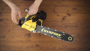 Бензопила Champion 256-18