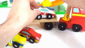 Learn Colors with Toy Cars and Wooden Lifting Truck!