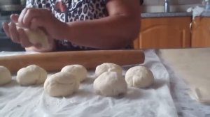 Как сделать пирожки с повидлом?Научим!