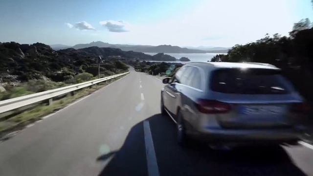 World Premiere of The new Mercedes-Benz C-Class 2018 смотреть онлайн
