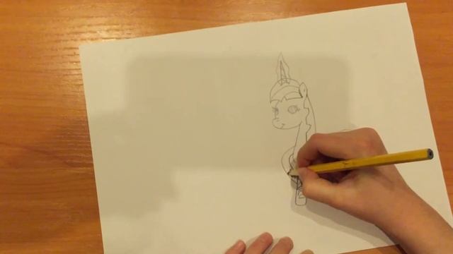 Как нарисовать Искорку( канал Поняша) смотреть онлайн