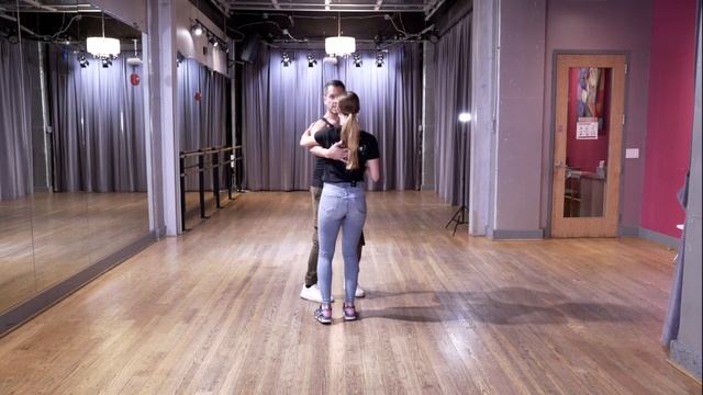 Week 4: Intro To Bachata Series смотреть онлайн