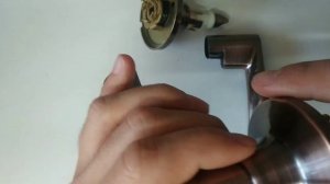 Ручки с защелкой (замком) для туалета и ванной комнаты