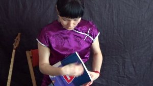 Видео урок № 2.ч.1 Постановка рук на калмыцкой домбре. Дакинова Оксана.