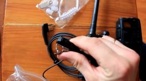 Гарнитура и чехол к радиостанции Baofeng UV 5R